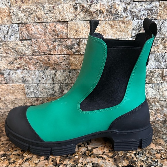 GANNI RECYCLED RUBBER CHELSEA BOOTS - Picture 2 of 6
